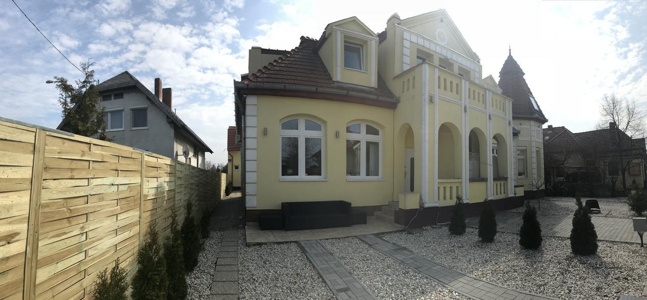 Corner Villa 4 Siofok Ngoại thất bức ảnh